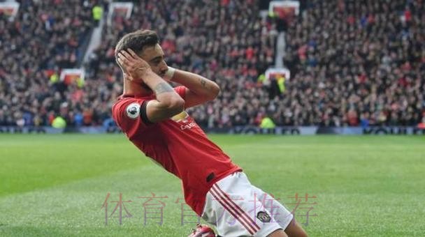 巴萨关注本菲卡左后卫A费 皇马曼联尤文马竞同样